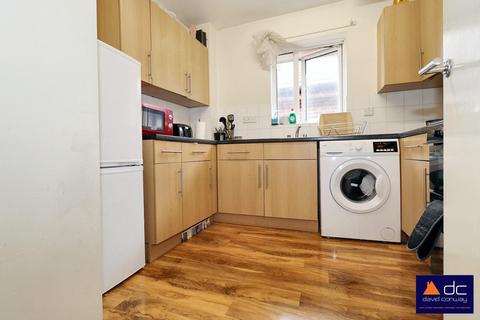 9 Bittern Close, Hayes, UB4 9TL