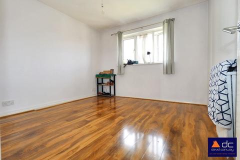 9 Bittern Close, Hayes, UB4 9TL