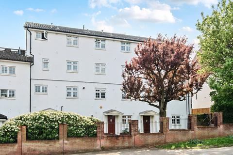 3 bedroom flat for sale, Augustus Road, Southfields, London, SW19