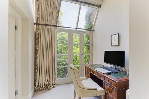 2 bedroom terraced house for sale, Sydney Street, London SW3