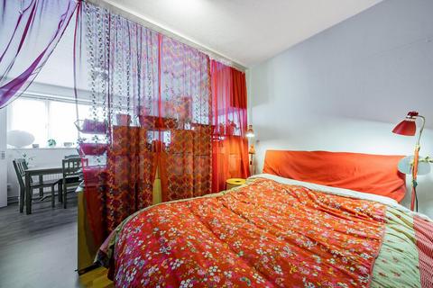 Studio for sale, Newcourt Street, St John's Wood, London, NW8