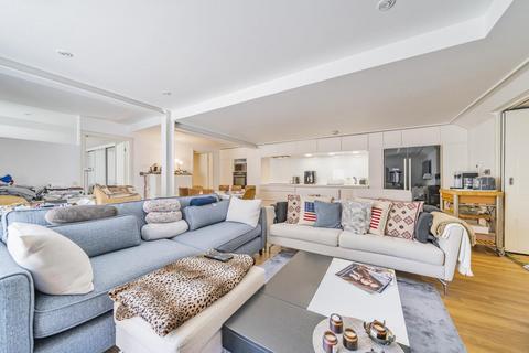 1 bedroom flat for sale, North Bank, St John's Wood, London, NW8