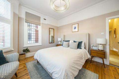 14a Bishopsthorpe Road, London, SE26 4NY