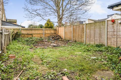 36 Maple Road, London, SE20 8HE