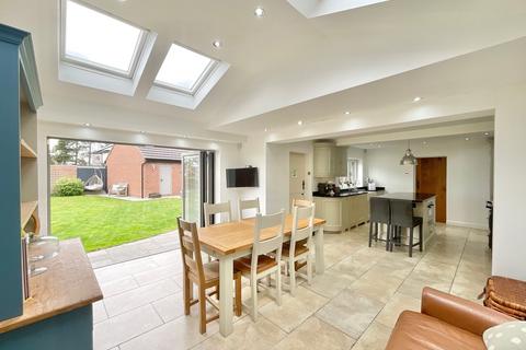 undefined, Broad Lane, Stapeley, CW5