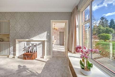 9 bedroom detached house for sale, Barnet Lane, Esltree WD6