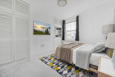 2 bedroom flat for sale, Dynham Road, West Hampstead, London, NW6