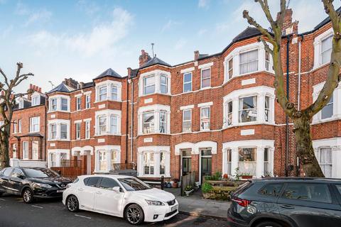 3 bedroom flat for sale, Hemstal Road, West Hampstead, London, NW6