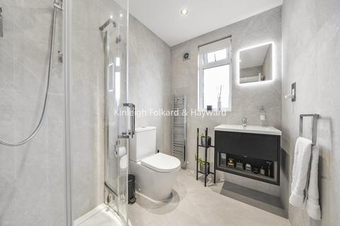 210 Wickham Chase, West Wickham, BR4 0BP