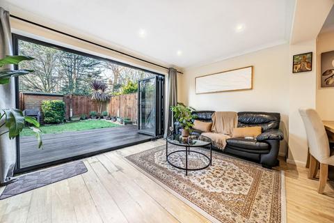 78a Hamilton Road, London, SW19 1JF