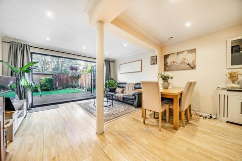 78a Hamilton Road, London, SW19 1JF