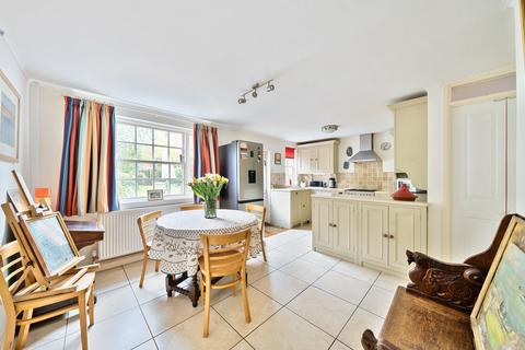 3 bedroom terraced house for sale, Colebrook Street, Winchester, Hampshire, SO23
