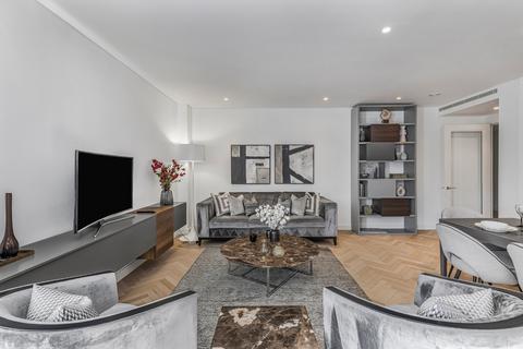 3 bedroom flat to rent, Queensway, Bayswater, London, W2