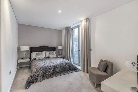 3 bedroom flat to rent, Queensway, Bayswater, London, W2