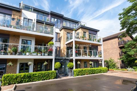 2 bedroom flat to rent, Albemarle Road, Beckenham, BR3