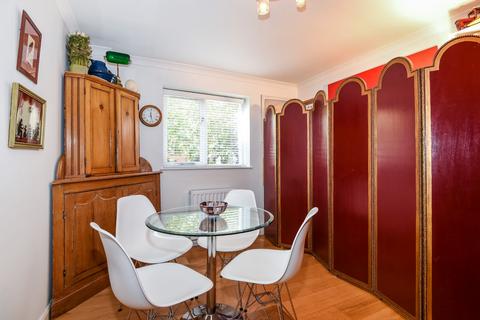 undefined, Fitzjohns Avenue, Hampstead, London, NW3