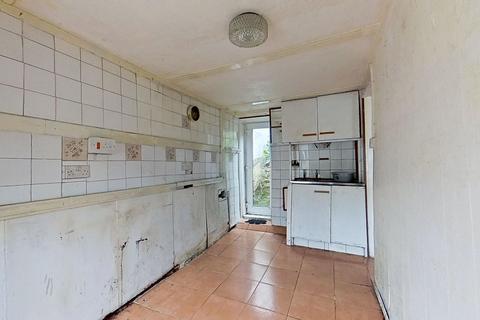 19 Millers Row, Treharris, CF46 5DR