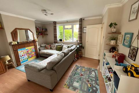 3 bedroom semi-detached house for sale, Queensland Road, Weymouth