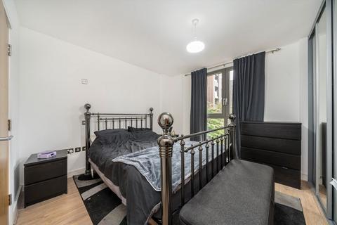 2 bedroom flat for sale, Silwood Street, London SE16