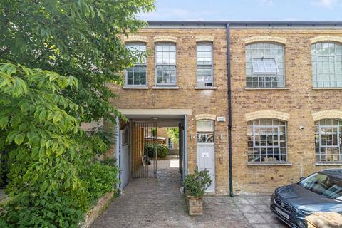 150 Abbey Street, London, SE1 3NR