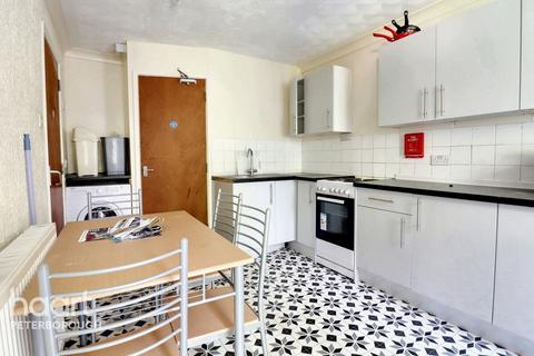 11 Benland, Bretton, Peterborough, PE3 8EB