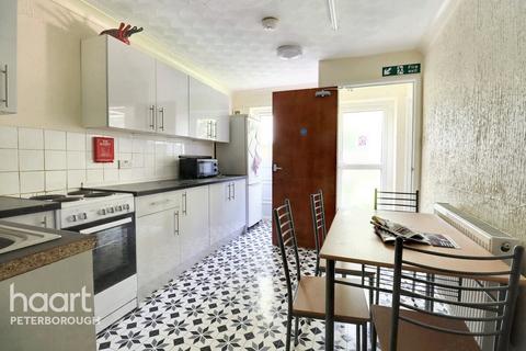 11 Benland, Bretton, Peterborough, PE3 8EB