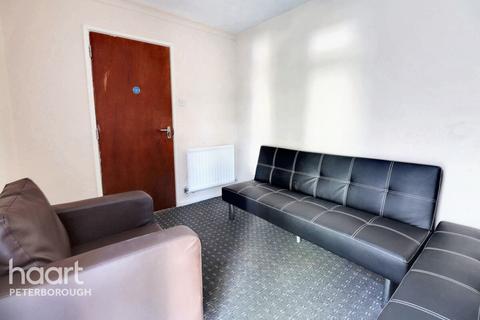 11 Benland, Bretton, Peterborough, PE3 8EB