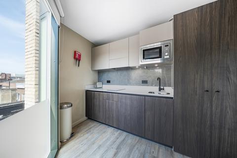 Studio to rent, Old London Road, Kingston Upon Thames, KT2