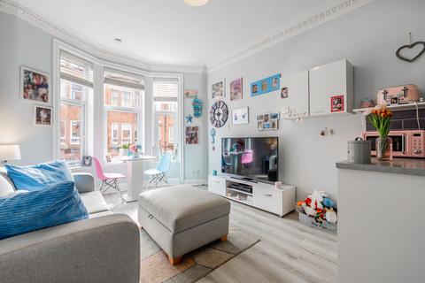 1/2, 6 Ettrick Place, Glasgow, G43 1UB