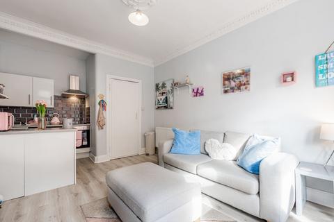 1/2, 6 Ettrick Place, Glasgow, G43 1UB