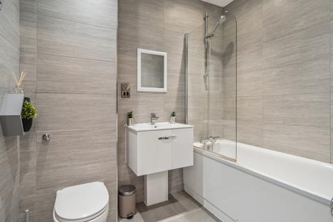 2 Foxcroft, Iver, SL0 9BX