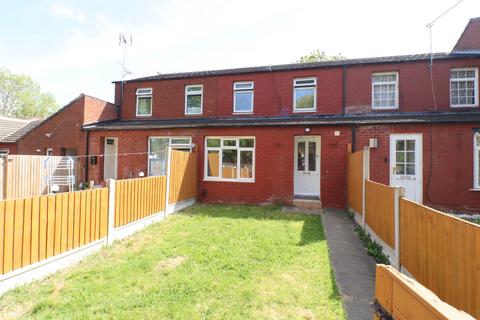 4 bedroom terraced house to rent, Clayburn Circle, Basildon, Essex, SS14