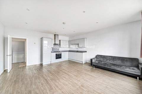 2 bedroom flat to rent, Mitcham Road, Tooting, London, SW17
