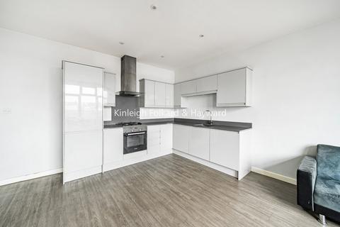 2 bedroom flat to rent, Mitcham Road, Tooting, London, SW17
