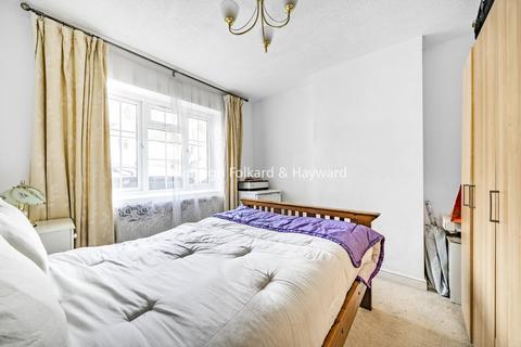 undefined, Turner Avenue, Mitcham, CR4