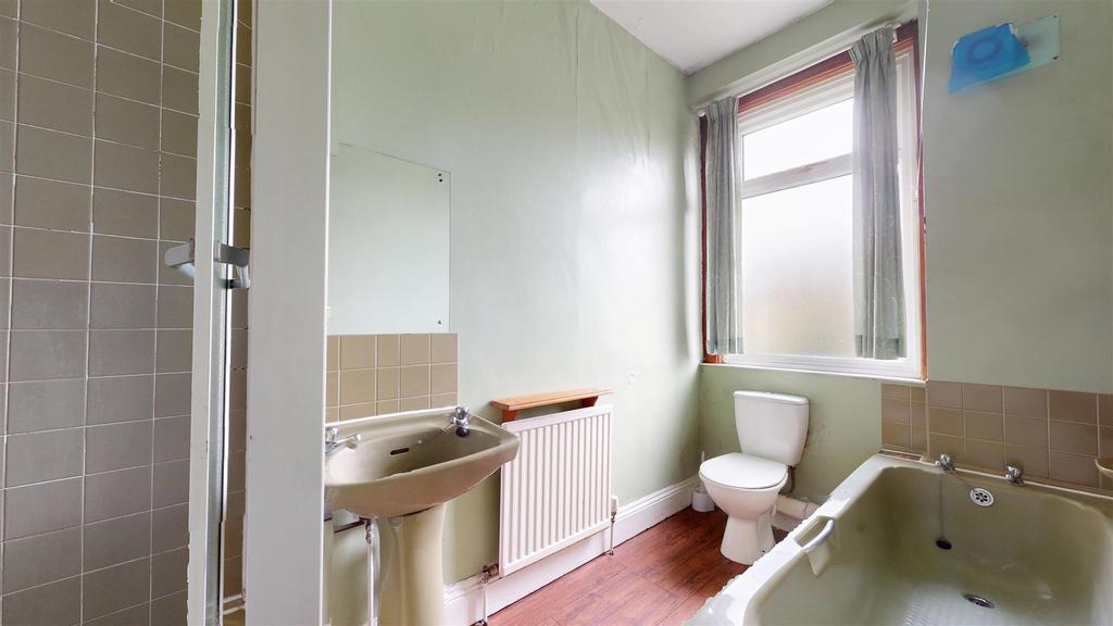 Fishponds-04282025 121004.jpg