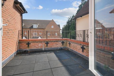 4 Ashurst Way, East Grinstead, RH19 3GJ