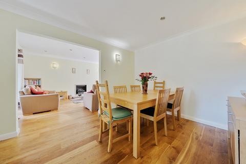 Rowan Cottage Highfield Crescent, Hindhead, GU26 6TG