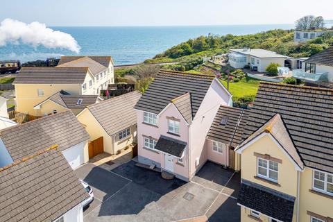 3 bedroom detached house for sale, Beach Walk, Goodrington, Paignton