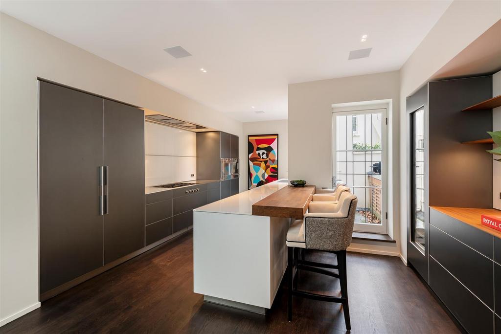 House in Knightsbridge - View 5