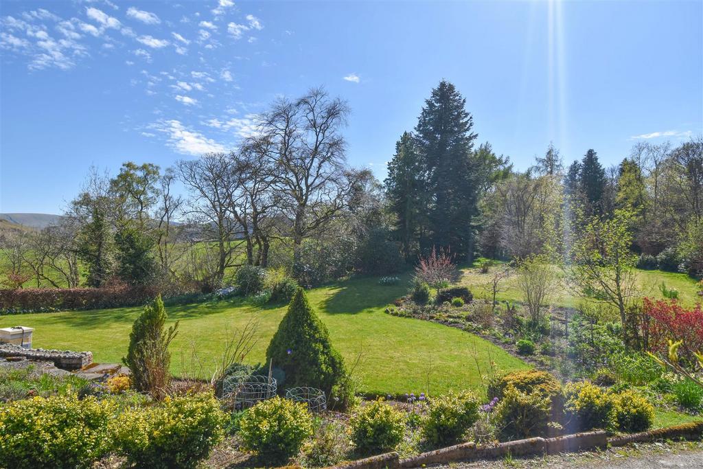 Swinsid new Garden b.jpg