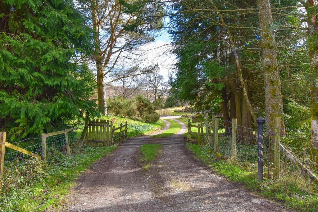 Swinsid Entrance a.jpg