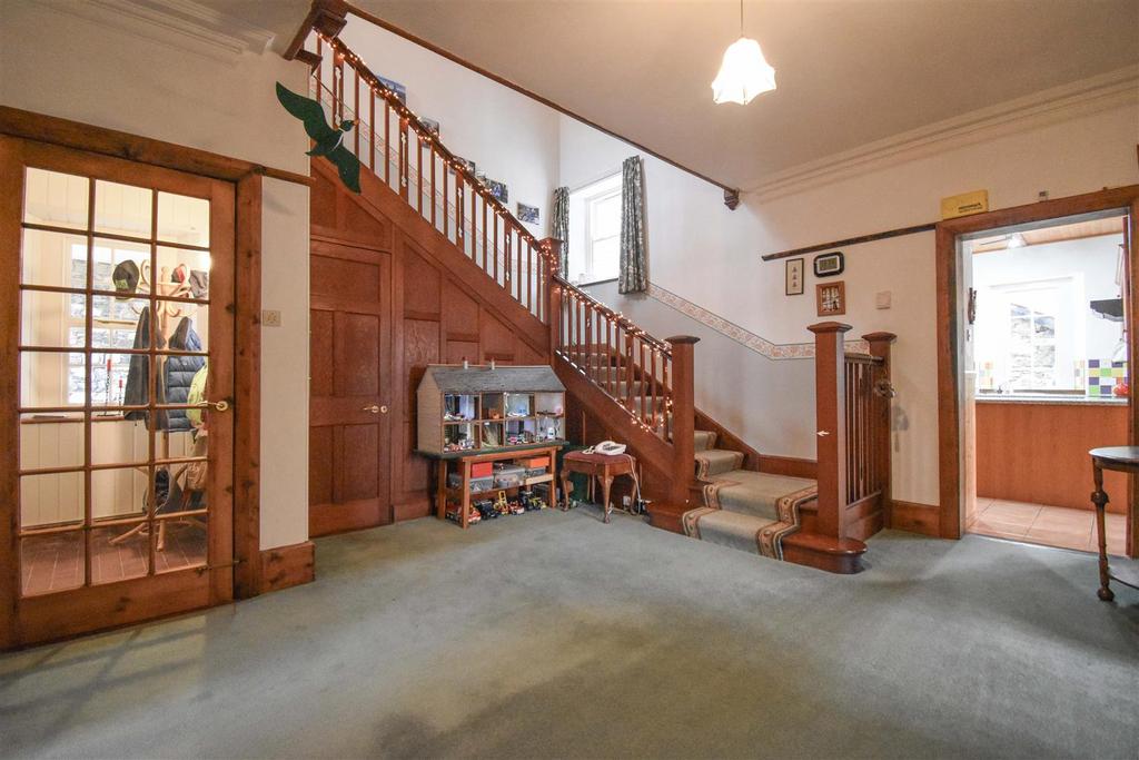 Hall