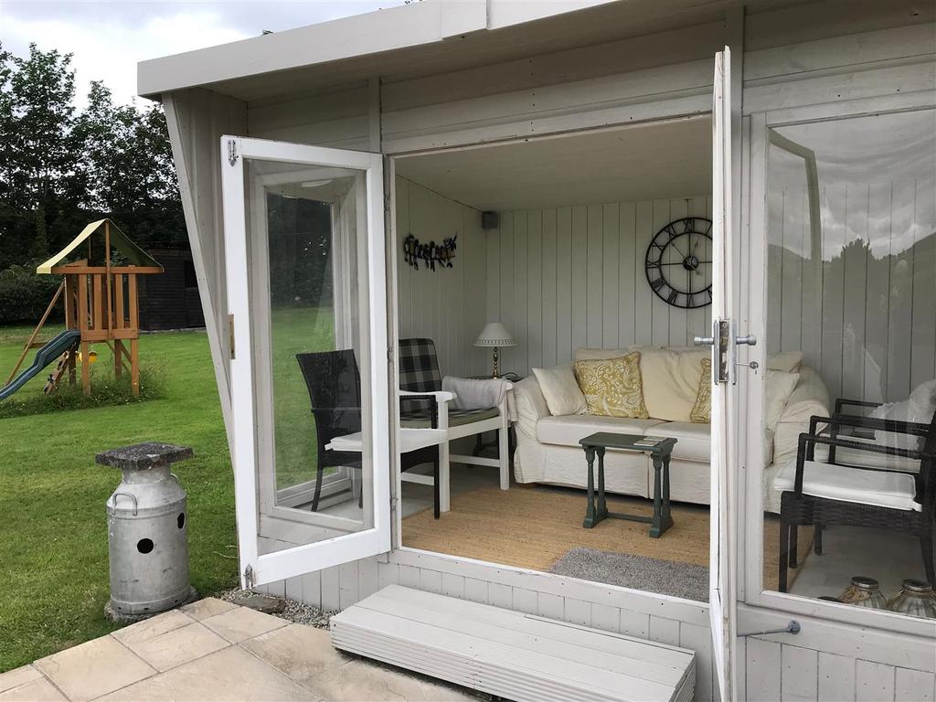 New Summer House.jpg