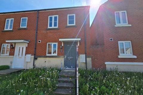 2 bedroom semi-detached house for sale, 2 Stryd Bennett, Llanelli, Dyfed, SA15 4DE