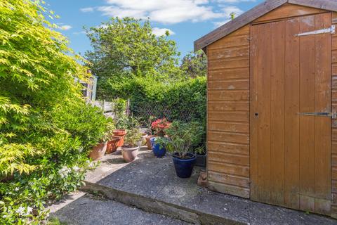 16 Buckley Road, Eynesbury, St Neots, PE19 2TR