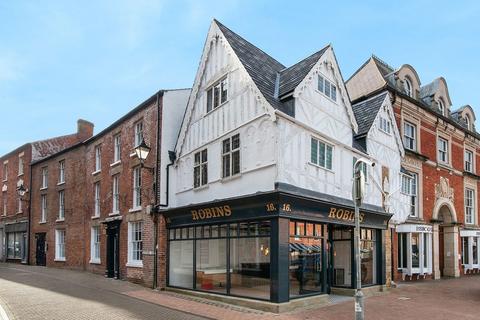 undefined, Tudor Yard, Banbury