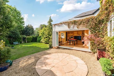 4 bedroom detached house for sale, Lincoln Hatch Lane, Burnham, Buckinghamshire, SL1