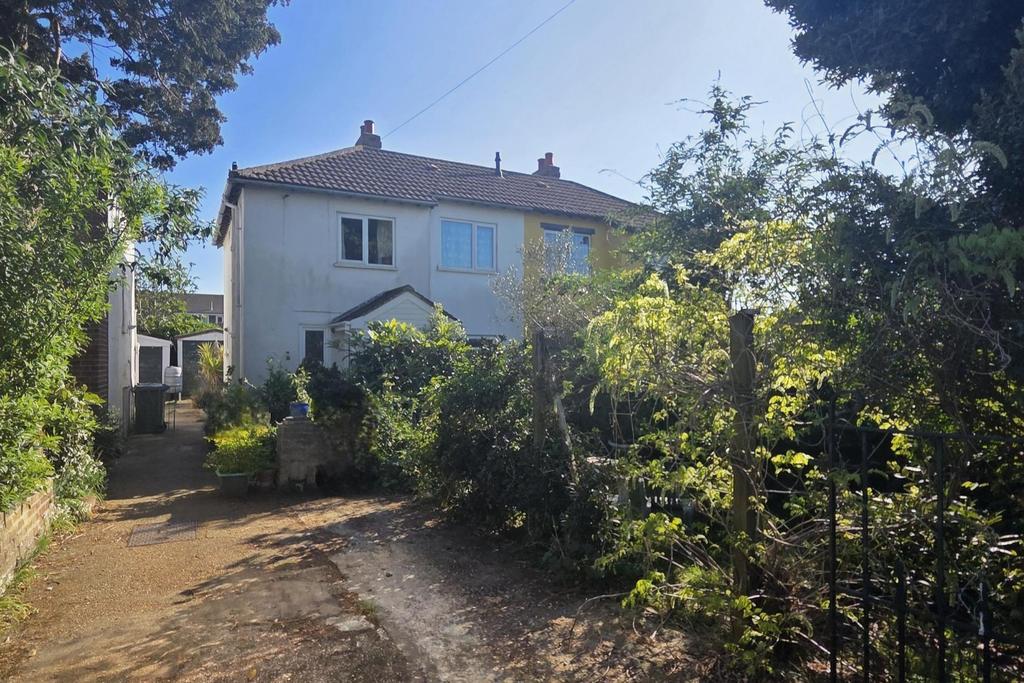 WESTBROOK ROAD PORTCHESTER 3 Bed Semi detached House 275 000 westbrook-road-portchester-3-bed-semi-detached-house-275-000