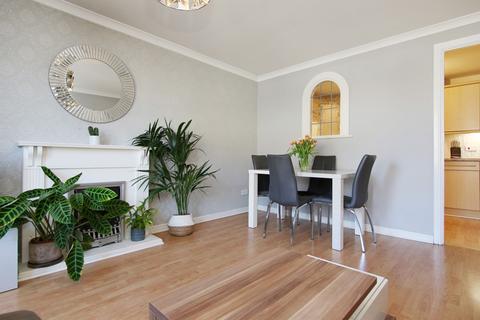 7/5 Mitchell Street, Edinburgh, EH6 7BD